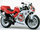 Suzuki RGV 250 VJ23 Lucky Strike Replica